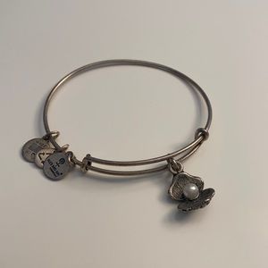 Alex and Ani Silver Clam with pearl Bracelet